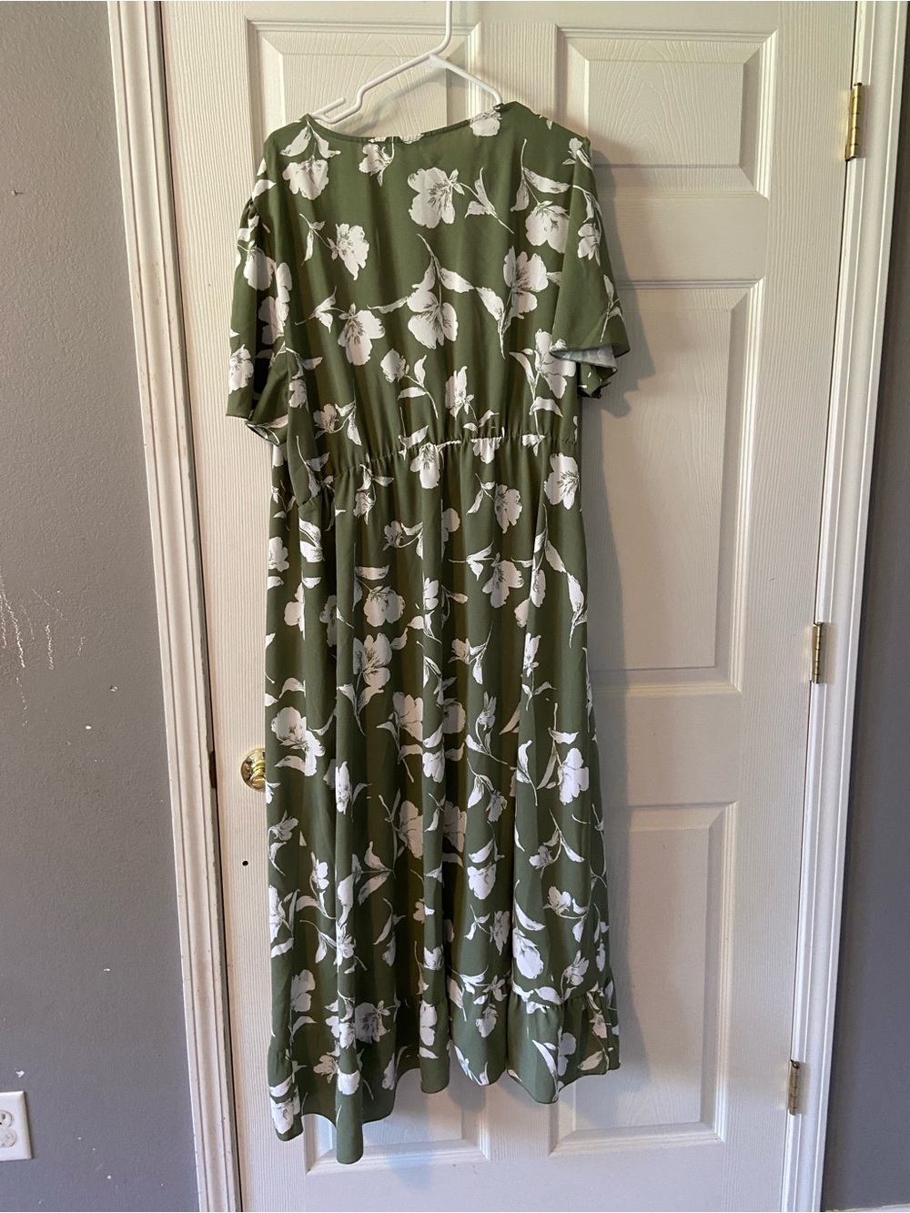 BloomChic Olive & White Floral Wrap Maxi Dress - Picture 7 of 7